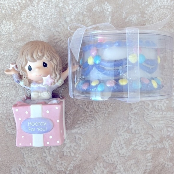 Brand New Precious Moments “Hooray for You” Giftbox Girl & Birthday Cake Candle - Picture 3 of 16